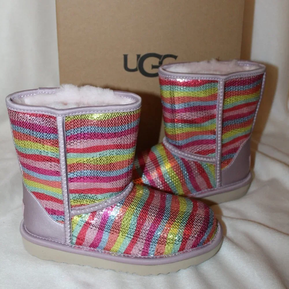 NIB UGG GIRL'S YOUTH SEQUIN RAINBOW CLASSIC SHORT SHEARLING LINED BOOTS‎